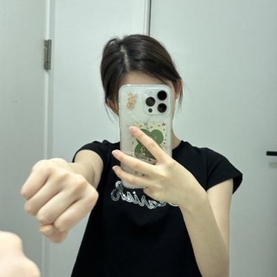 ainov03's profile picture. trying :)