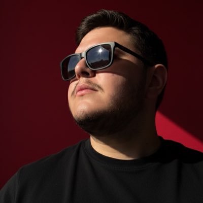 ovalerog's profile picture. Guayaco, Barcelonista, Salesiano.