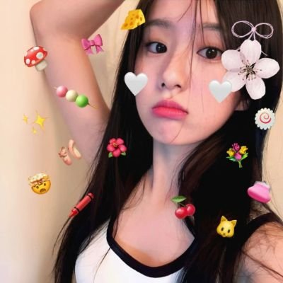 nulis karena suka, posting karena butuh tempat cerita. nulis wp & au di tiktok dgn usn sama.