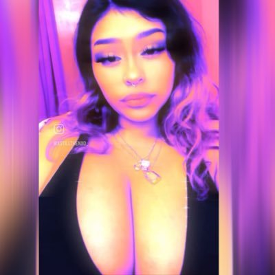 18+ (OFFICIAL ACC) ♡Young, Dumb and Full of Cum 💦🇲🇽 ♡Cosplayer ♡Gamer/Streamer♡ Natural Thicc waifu 🍑♡ONLY respond on OF🌸