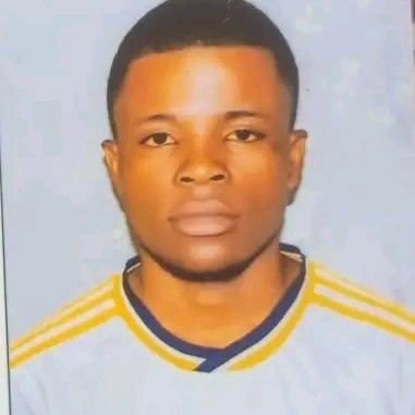 DieuLeveut02's profile picture. Never give up🫰🏽
Z originaire 🇨🇩🩸
Ir en Réseaux Informatique💻
When i die you will miss me
󰟬󰟷󰂆󰟯󰟩
Welcome to me❤
🚀go! fellow