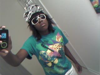 farminator360's profile picture. live to love . love to live .