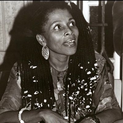 upsidedownkilo's profile picture. L’agenda de Narcisse