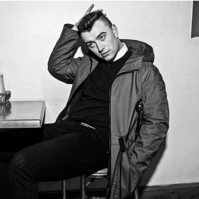 TOTALLY obsessed with @samsmith love them longtime ⚓ love my music ! love my family !