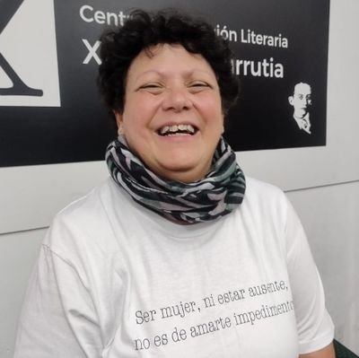 Poeta, narradora, promotora cultural
Libro más reciente: Lo que transcurre
https://t.co/gTRAijfZ2r…