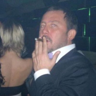 terimvekiliii's profile picture. “Benim de kendime göre rüyalarım, hayallerim var.“