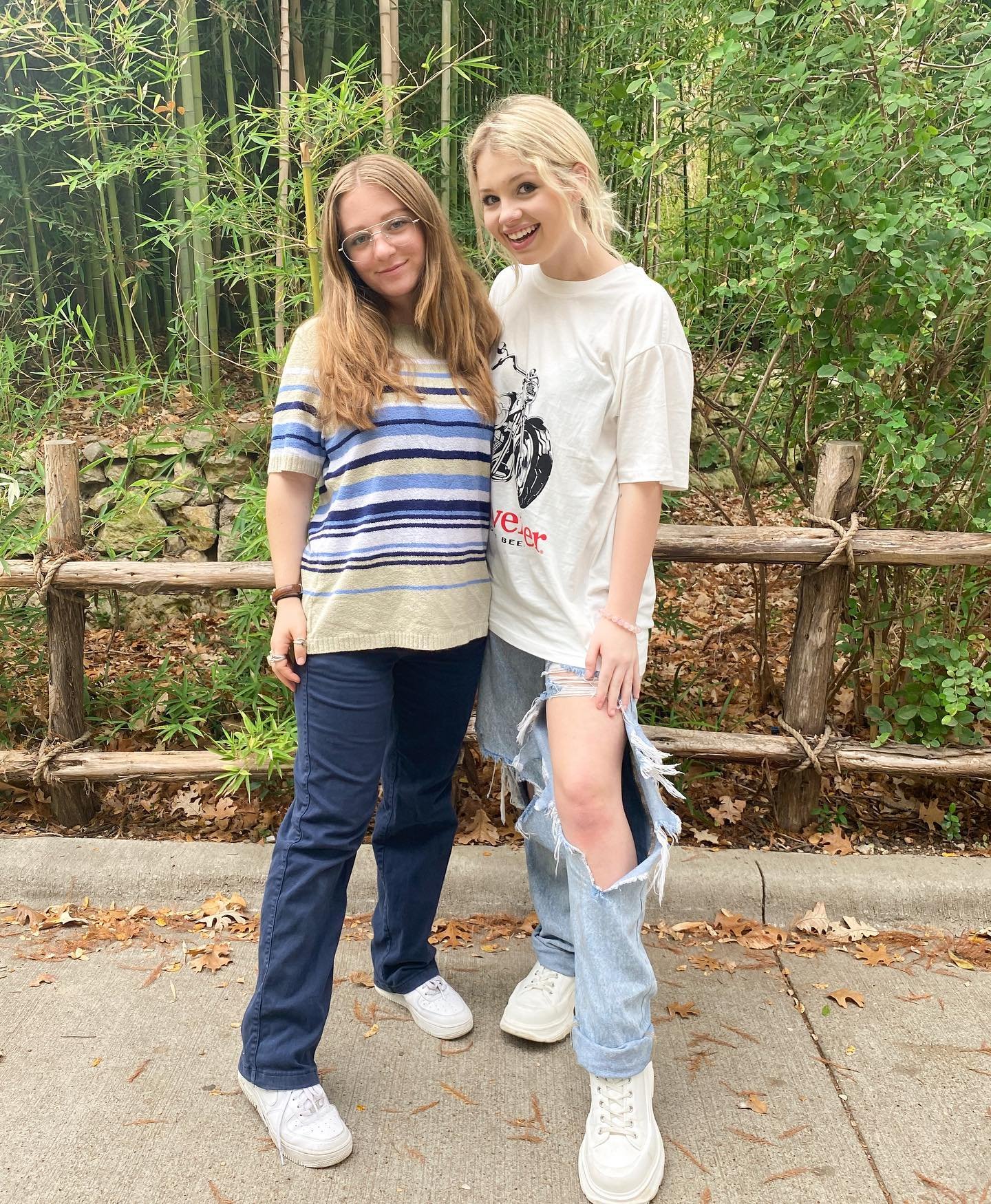 monkeymehr's profile picture. Vivan los BL 🗣️❗❗🔥

Amo tanto a mi hermana 🫃❤