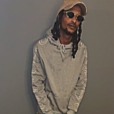 im addicted to goin fast...im allergic to goin slow #jetlife✈ .father of Auriel Mone't & Khirstian Joy ♥♡♥.