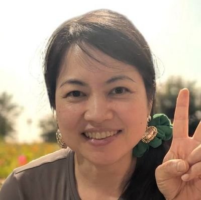 親はなくとも子は育つ。
この先薄毛が気になったらベリーショートにします。