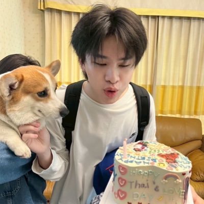 baicha230667's profile picture. fan account 🤍#BUSbecauseofyouishine🤍