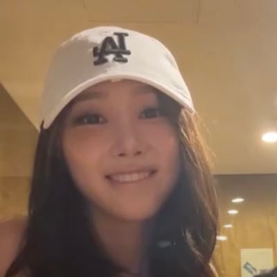 weirdocalico's profile picture. •.˚🐱🤏🏻⋆.˚ᡣ𐭩