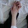 uovl7's profile picture. َ