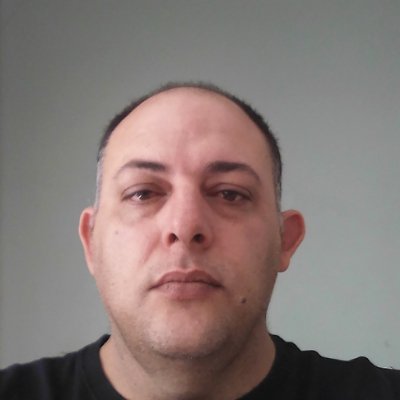 Enquanto a diferença momentos de compartilhar o sentimento nós permite ver tudo, possivelmente real.