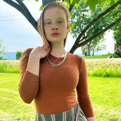5’4 110lbs🍀Natural Redhead👩🏻🦰•Petite Girl Next Door🥰https://t.co/4TzMUEdRVB BG 🍆: @Shegotsteeled BU 💦@Redheaddemon14 🍀https://t.co/IM0QsXURYh