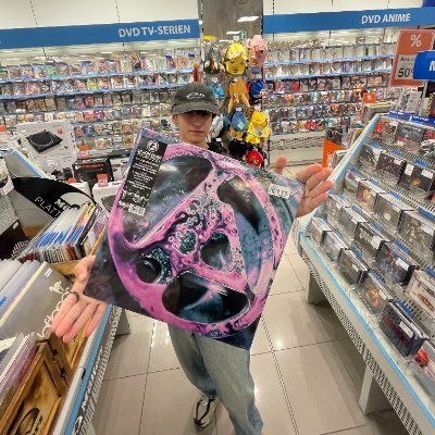 blancy__'s profile picture. Polish/German/English speaking (terrible in French)
he/him

Entertain My Faith

Address My Soul