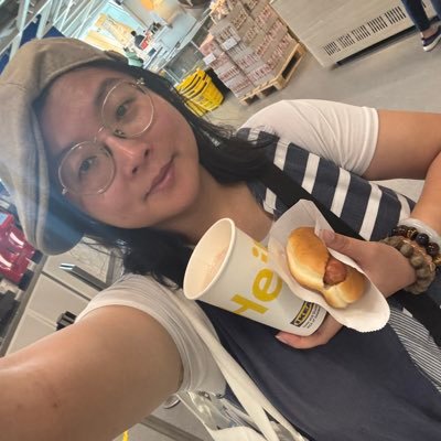 debrapink1122's profile picture. 陳旨璿 RACHEL CHAN, 臼井靈氣療法大師 , 現代靈氣法大師, Public E-mail : chanzixuan1122@hotmail.com , 通訊地址：中國香港新界荃灣郵政信箱編號874號 YouTube : @rachelalexischandebrapink1122