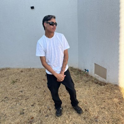 alxalex09's profile picture. 🔞🥵