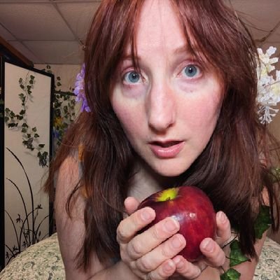 Cam model. I love laughter and fun and sometimes being naughty. I'm the milf next door who's secretly naughty.
Stream Schedule
Wed to Sun 6pm-12am EST