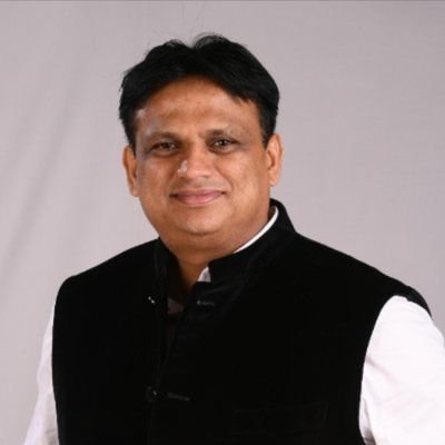 YusufPa48762480's profile picture. 