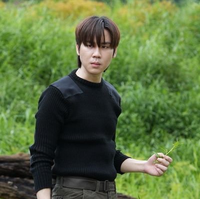 RP account : #RevampSeries
~ Owner of Antique store
@RJonoel60220 🧛🏻♂️🌹