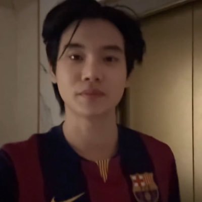 YWiiiiiiiu's profile picture. 