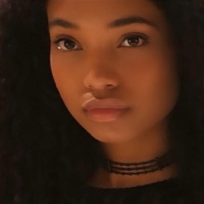 silkandlace528's profile picture. 