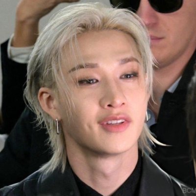 ChocolateDr0ps's profile picture. 21 Black/Filipino She/Her (Weeb)
Anime, K-pop/Multi-stan, VAs, etc.
Mostly just reposts (SKZ)
🐺🥟🐰🐷 🐿️biased, overall OT8 fan