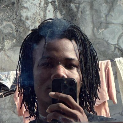 Dami_Ezekiel_'s profile picture. Creative ll UI/UX ll Brand Designer ll Ai & Tech