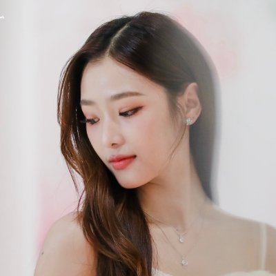 Thay4x4Moo's profile picture. GL Tailândia - lunar
MooMoo
Dorameira
Fan account