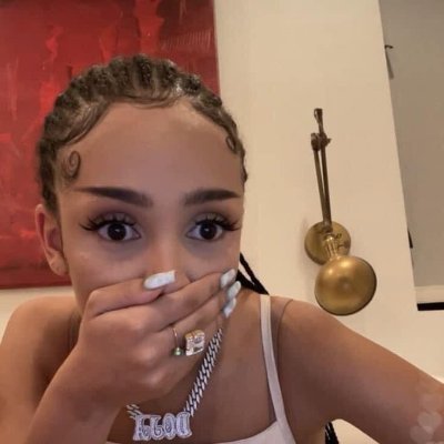 slnightingalee's profile picture. aka nightingale