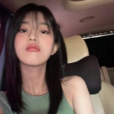 ououpopo's profile picture. 