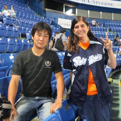 野球バカ外人です!東京ドーム時代からファイターズファン。
神宮球場も大好き。スワローズ、大学野球、特に東大応援。巨人嫌い。
いろいろ好きな選手がいる(ヤ29,5,7 日18,41,57,61,127 M6,66 Fsの元彼:鍵谷,谷内,宮台,森本龍弥,木佐貫,今成,稀哲,小笠原)。外野応援席で会いましょう!よろしくねー