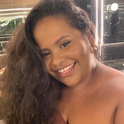 bbgloww's profile picture. 