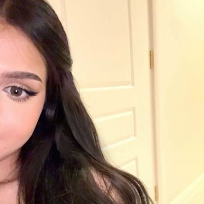 𝐋✵ Profile