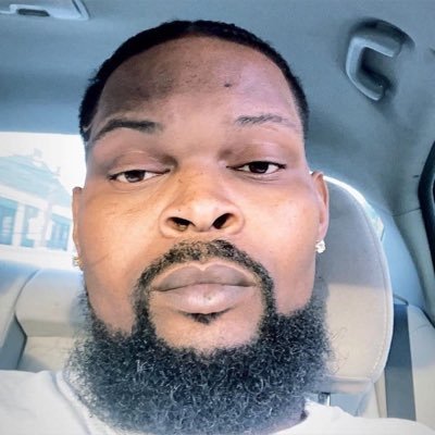 Christo33595317's profile picture. 