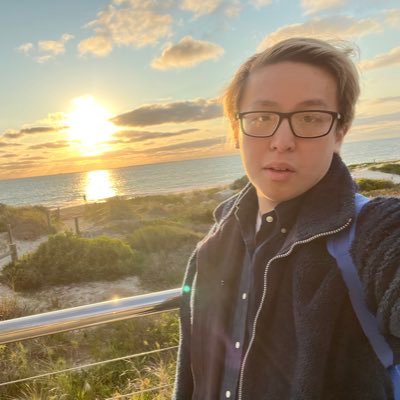 Kiwi born turned Aussie | Monarchist | Perth-based Pokemon-Go Player | Arceus, Lunala and Cresselia Fan.