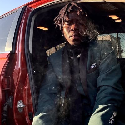 YOU CANT SPELL HUSTLE WITHOUT STL👑✊🏾 (for booking) DM artist #kingwu #realkings