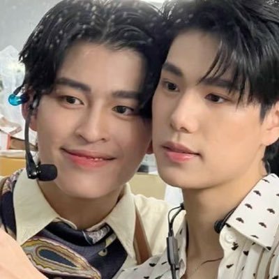 only army ⋆ 𖦹°⭒˚˙— #pondphuwin #perthsanta #joongdunk #winnysatang ⌗https://t.co/M7DrarXY2c ‹𝟹