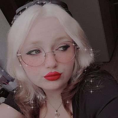 French Christian sleeve girl🇫🇷✝️
Pro RN🇫🇷
inlove with my man💍❤
my babies 🐇🕊💖 + 🐇💚