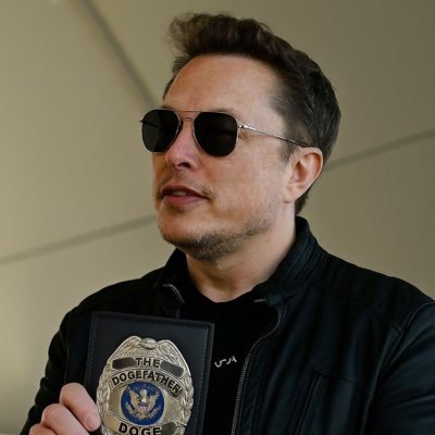 businessman and investor Spacex • CEO & CTO TeslaR CEO and product architect Cl Hyperloop (PRIVATE ACCOUNT FOR CHATTING