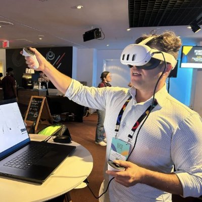 Architect, XR Dev : https://t.co/gApOnMNSBf
Metaverse. Smart cities🌎 Game Dev, Startup founder https://t.co/wcsThcBiHm