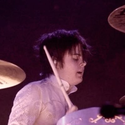 ||14||Big fan of Spencer James Smith from Panic! At The Disco||Xe/He/Pup/It/Spark/Star||priv: @P1ANOKN0WS||