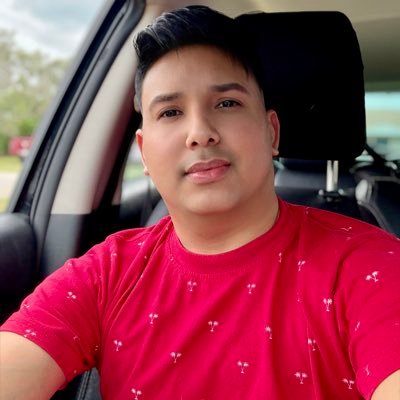 cesaaraandres's profile picture. La elegancia de un HOMBRE está en la seriedad de su boca😉