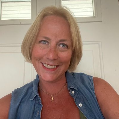 Barstoolbabe's profile picture. K.I.S.S. - Beer, Boobs & Sports