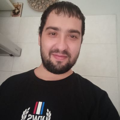 Amante dello sport, della musica, e del disegno Andria.
100% follow back