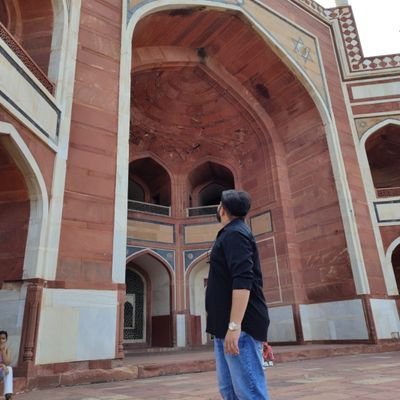 Dhruvso05904522's profile picture. everything happens for a reason🖤