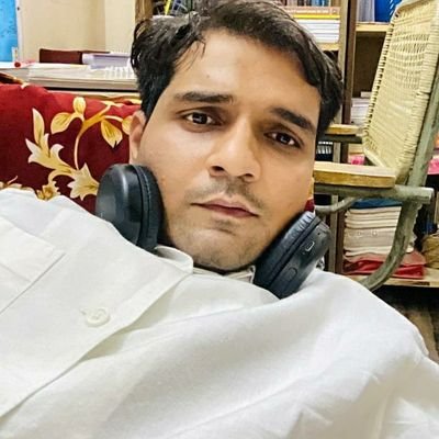 nileshvryadav's profile picture. 