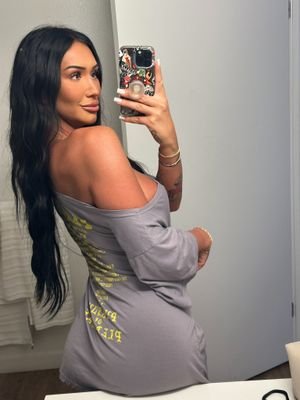 18+ Your daily dose of excitement💦and fun. Hit the link and cum let's have fun🍆💦