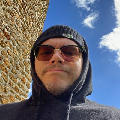 33ans. YouTuber/Streamer spécialisé jeux de football ! Mail pro : fatmat91hdpro@gmail.com