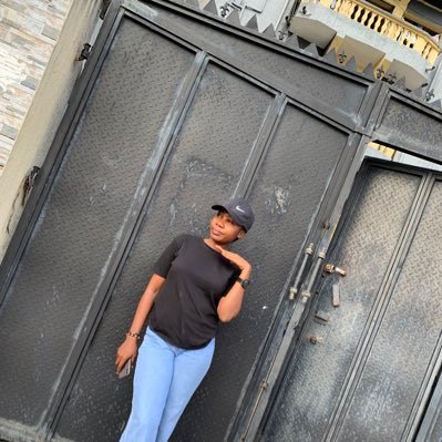 Gracious973's profile picture. 🎷axophonist,Music teacher, Active for all kinds of events - birthday Serenades🎂, Wedding, Proposals💍,Anniversaries etc #ManUtdFan😘 #PiscesPrincess 👸